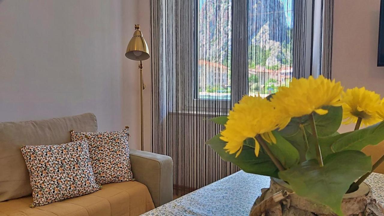 Apartment Mandic Omiš Kültér fotó