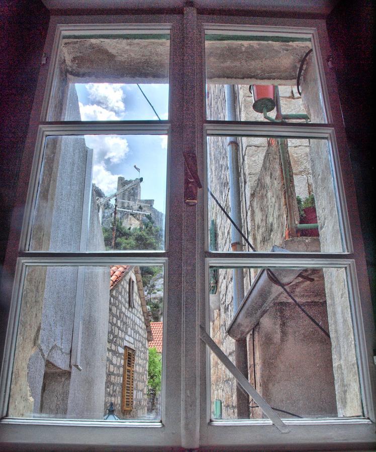 Apartment Mandic Omiš Kültér fotó