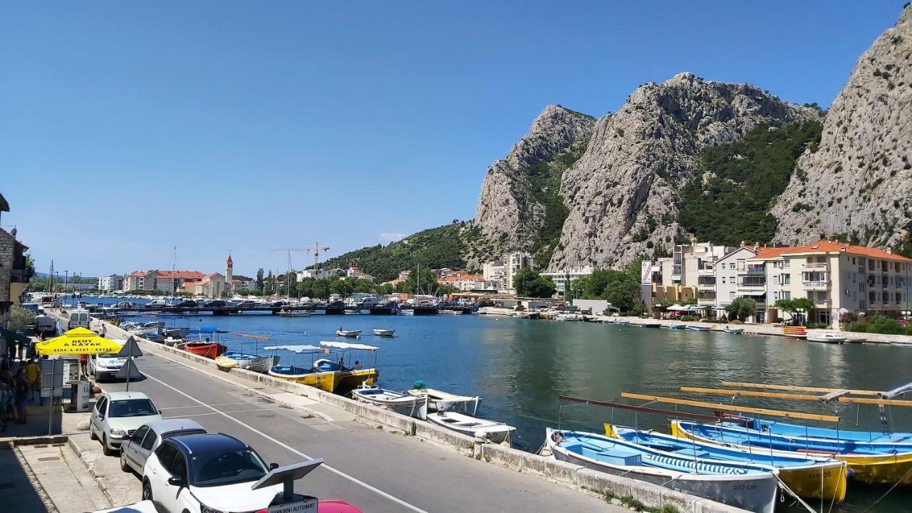 Apartment Mandic Omiš Kültér fotó