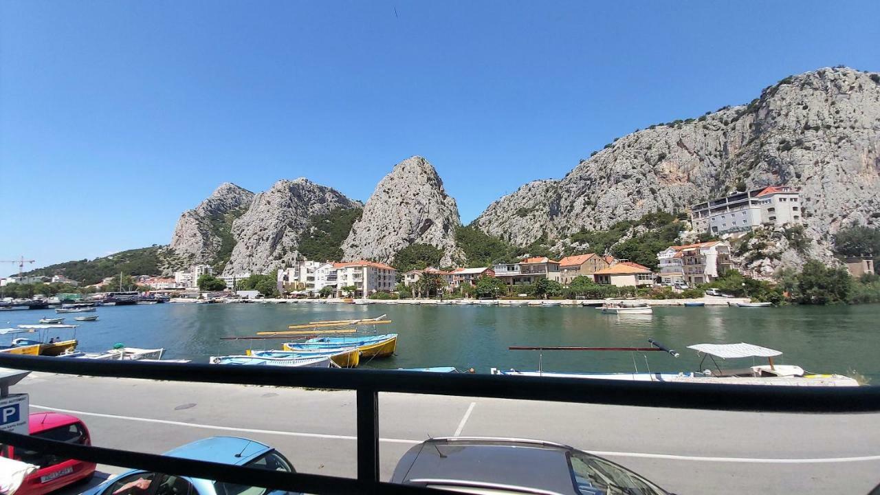 Apartment Mandic Omiš Kültér fotó
