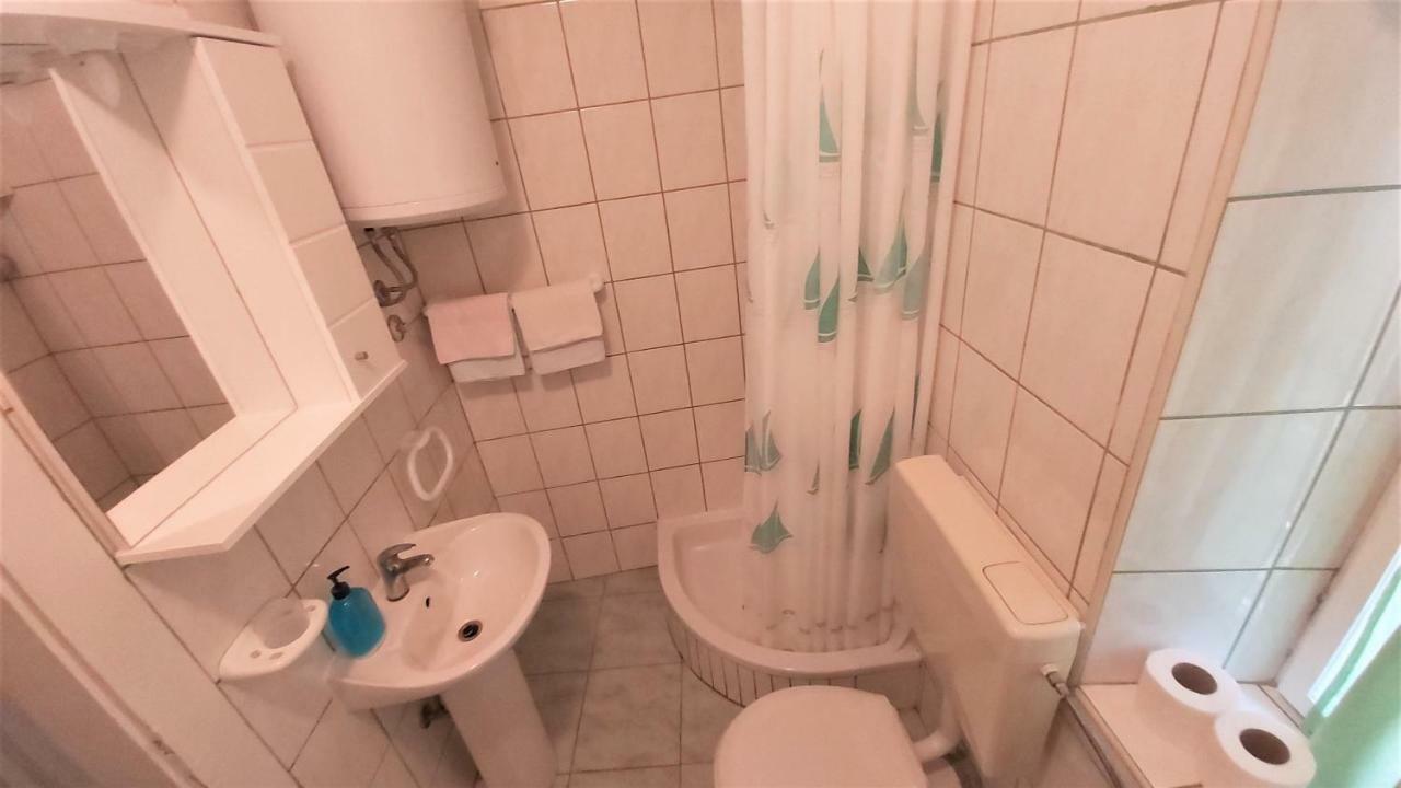 Apartment Mandic Omiš Kültér fotó